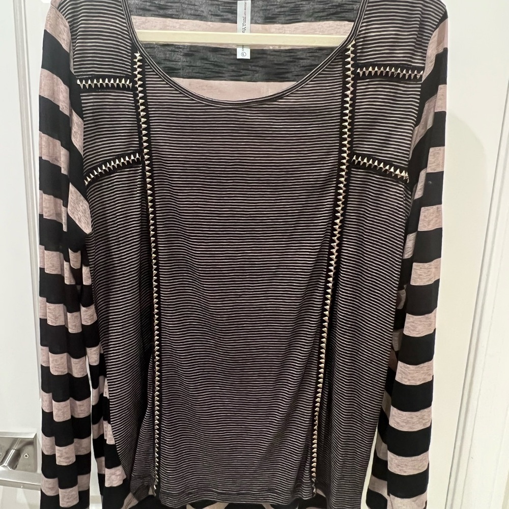 Chic Striped Black and Beige/Gold Women's Blouse